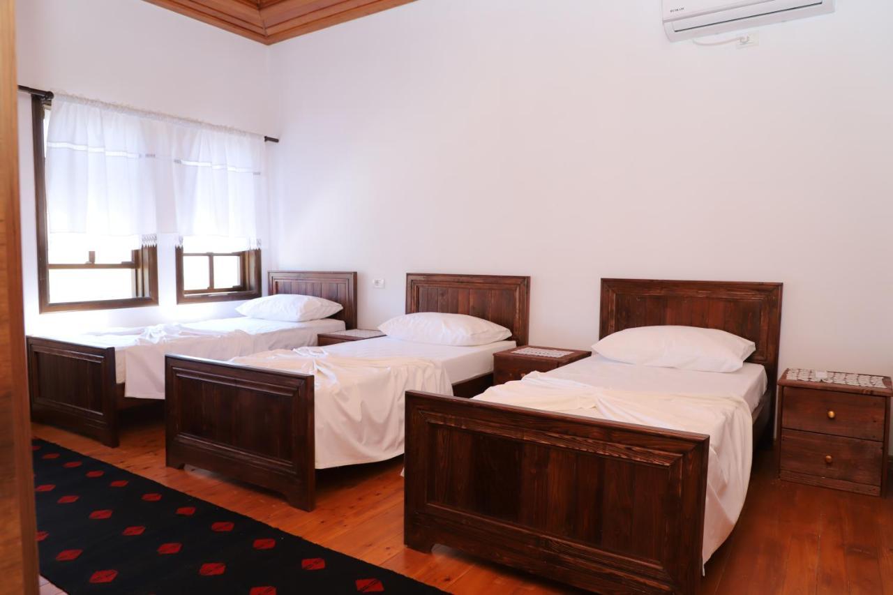 Villa Athina In Berat Castle - Since 1741 Extérieur photo