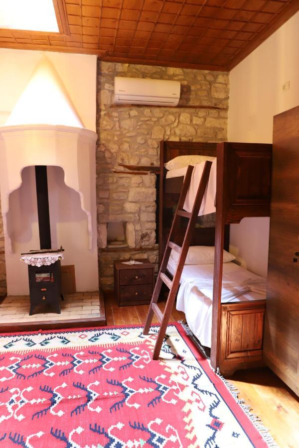 Villa Athina In Berat Castle - Since 1741 Extérieur photo