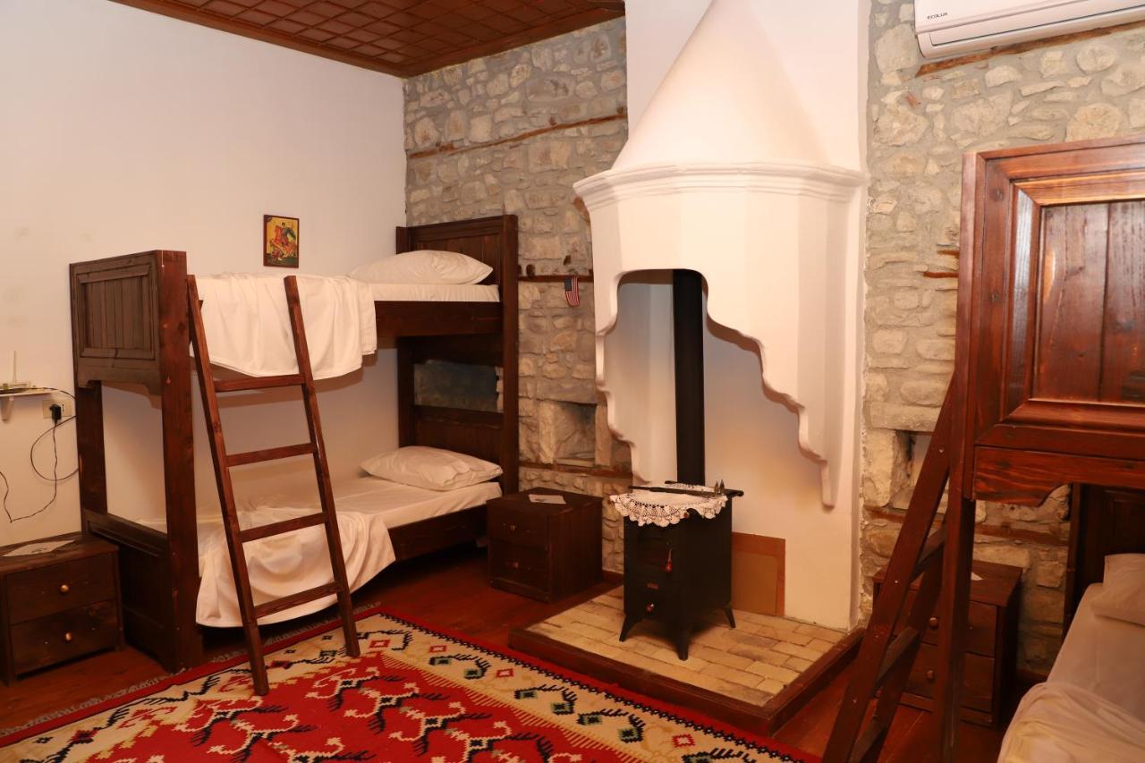 Villa Athina In Berat Castle - Since 1741 Extérieur photo